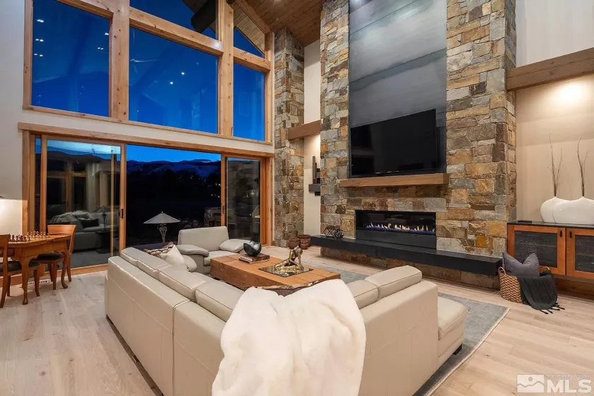 11255 Boulder Glen, Reno, Nevada 89511, 4 Bedrooms Bedrooms, ,6 BathroomsBathrooms,Residential,Residential,Boulder Glen,250050066