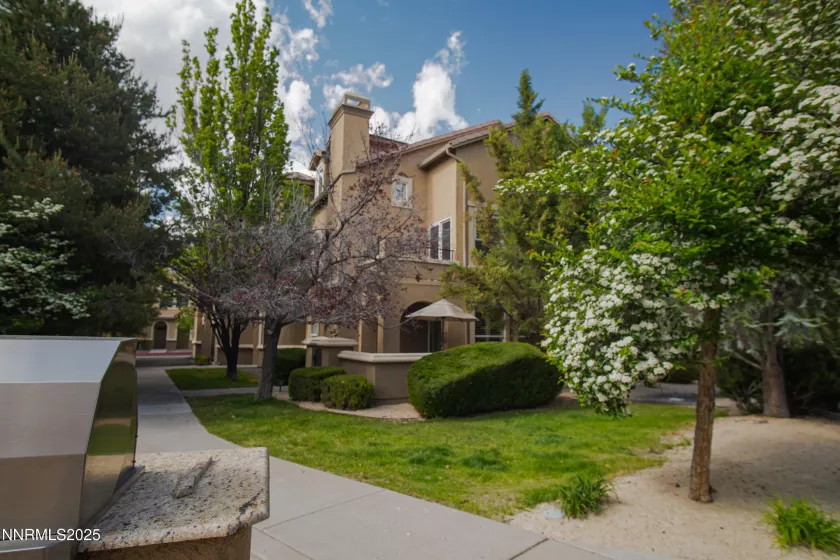 9050 Double R, Reno, Nevada 89521, 2 Bedrooms Bedrooms, ,2 BathroomsBathrooms,Residential,Residential,Double R,250050072