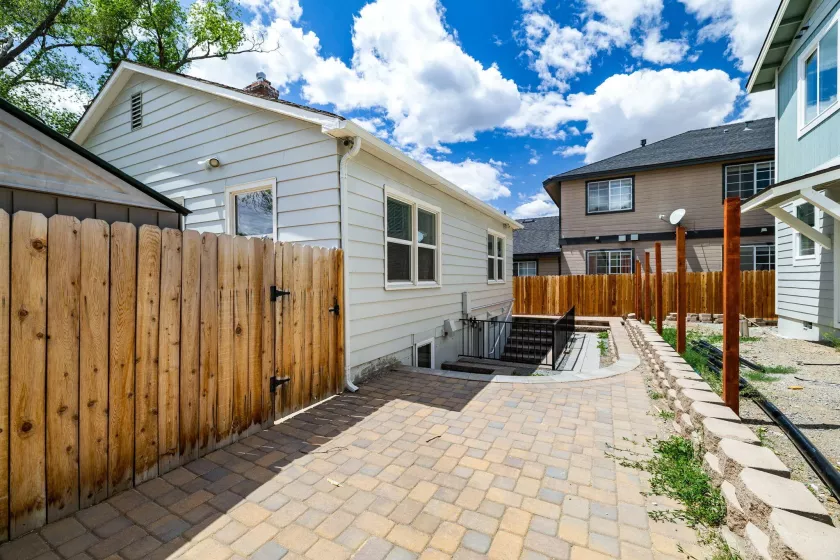 263/ 267 Cheney, Reno, Nevada 89502, ,Residential Income,Residential,Cheney,250050075