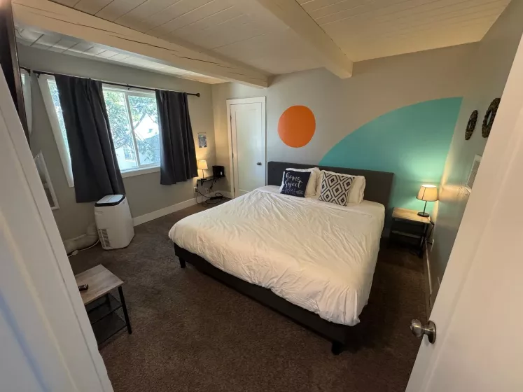 565 Denslowe, Reno, Nevada 89512, ,Residential Income,Residential,Denslowe,250050077