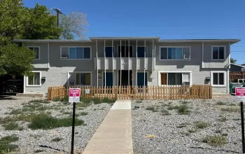565 Denslowe, Reno, Nevada 89512, ,Residential Income,Residential,Denslowe,250050077