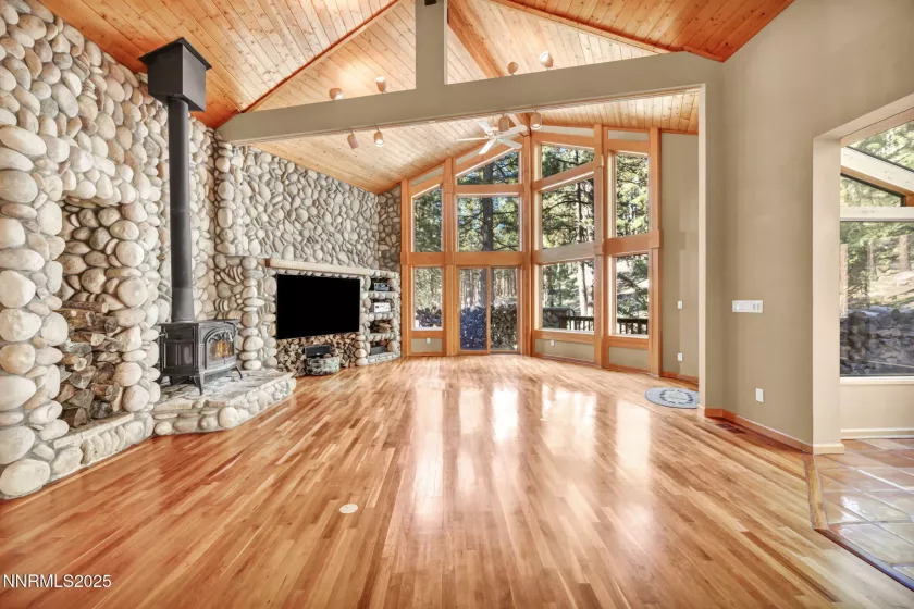 1445 Austrian Pine, Reno, Nevada 89511, 4 Bedrooms Bedrooms, ,4 BathroomsBathrooms,Residential,Residential,Austrian Pine,250050082
