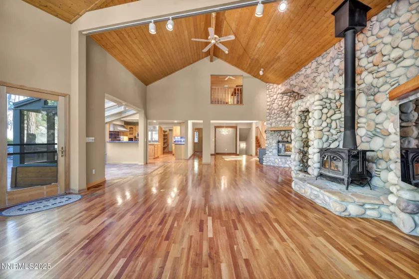 1445 Austrian Pine, Reno, Nevada 89511, 4 Bedrooms Bedrooms, ,4 BathroomsBathrooms,Residential,Residential,Austrian Pine,250050082