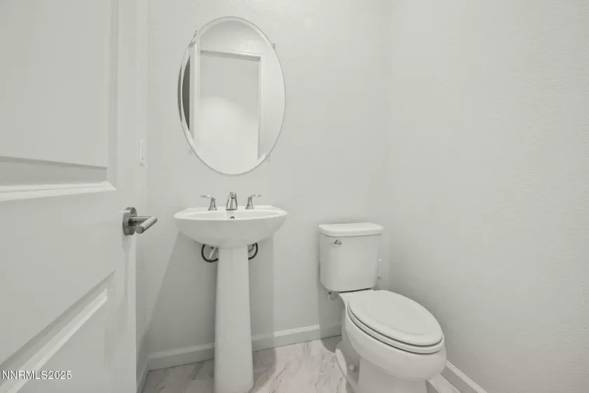 15025 Iron River, Reno, Nevada 89521, 3 Bedrooms Bedrooms, ,3 BathroomsBathrooms,Residential,Residential,Iron River,250050093