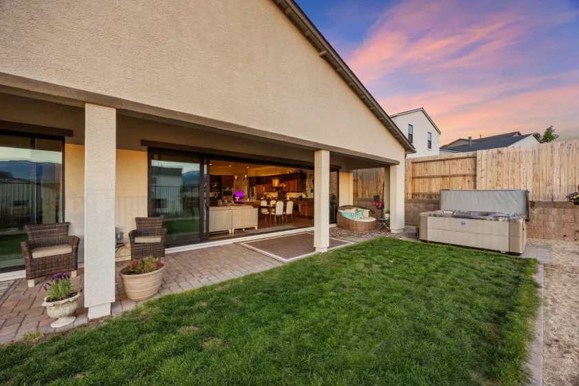 15025 Iron River, Reno, Nevada 89521, 3 Bedrooms Bedrooms, ,3 BathroomsBathrooms,Residential,Residential,Iron River,250050093