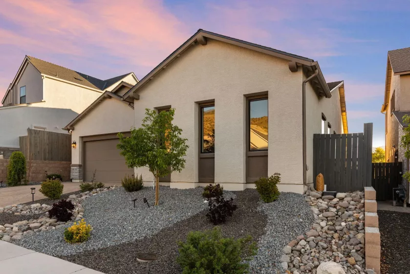 15025 Iron River, Reno, Nevada 89521, 3 Bedrooms Bedrooms, ,3 BathroomsBathrooms,Residential,Residential,Iron River,250050093