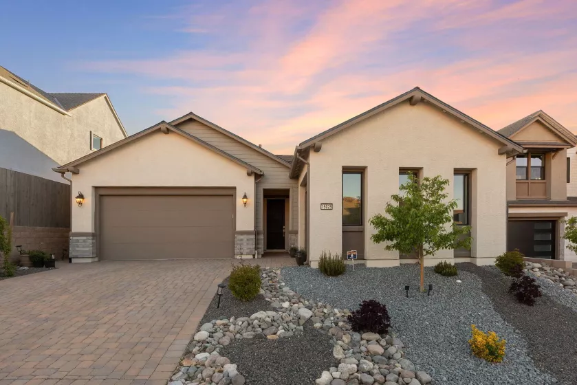 15025 Iron River, Reno, Nevada 89521, 3 Bedrooms Bedrooms, ,3 BathroomsBathrooms,Residential,Residential,Iron River,250050093