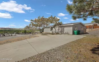 520 Wall Canyon, Sun Valley, Nevada 89433, 3 Bedrooms Bedrooms, ,2 BathroomsBathrooms,Residential,Residential,Wall Canyon,250050094