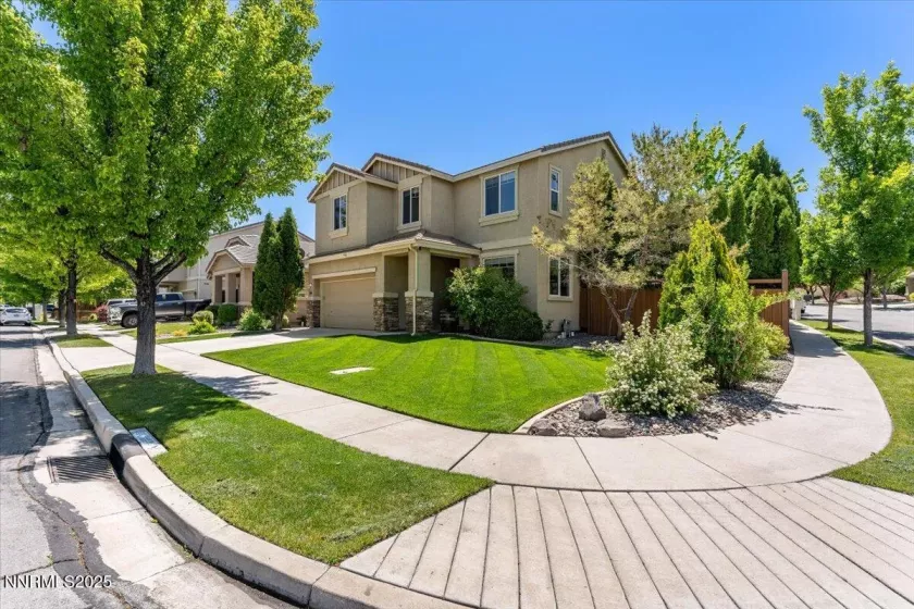 2349 Dodge, Sparks, Nevada 89436, 4 Bedrooms Bedrooms, ,3 BathroomsBathrooms,Residential,Residential,Dodge,250050095