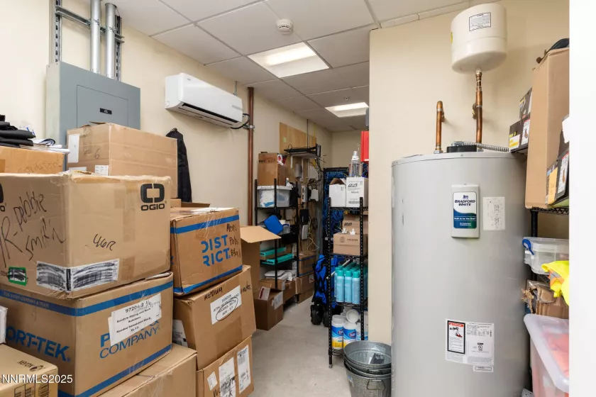 2575 Alta Vista, Elko, Nevada 89801, ,Commercial Lease,Manufactured,Alta Vista,250050098