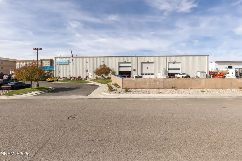 2575 Alta Vista, Elko, Nevada 89801, ,Commercial Lease,Manufactured,Alta Vista,250050098