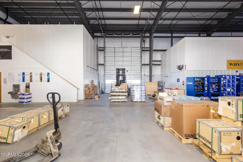 2575 Alta Vista, Elko, Nevada 89801, ,Commercial Lease,Manufactured,Alta Vista,250050098