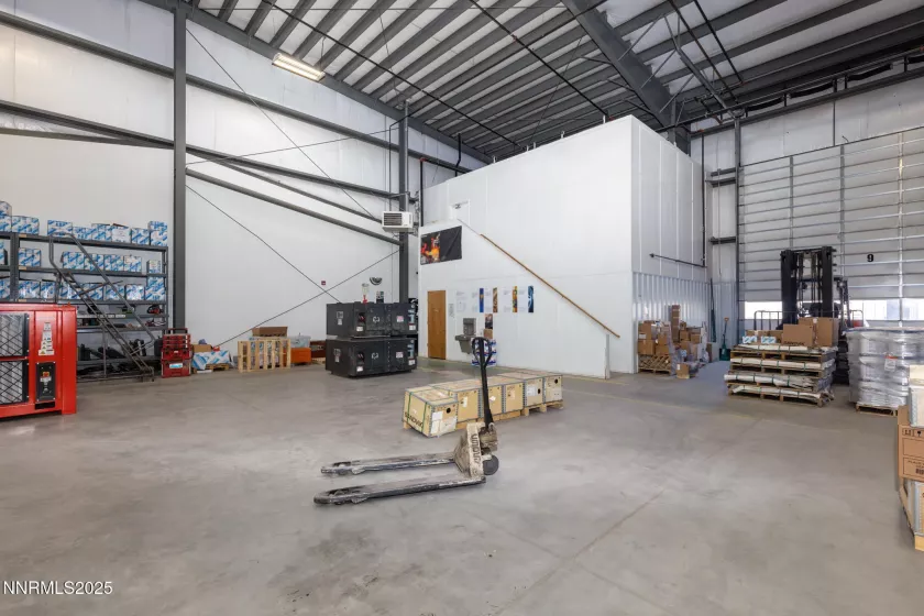 2575 Alta Vista, Elko, Nevada 89801, ,Commercial Lease,Manufactured,Alta Vista,250050098