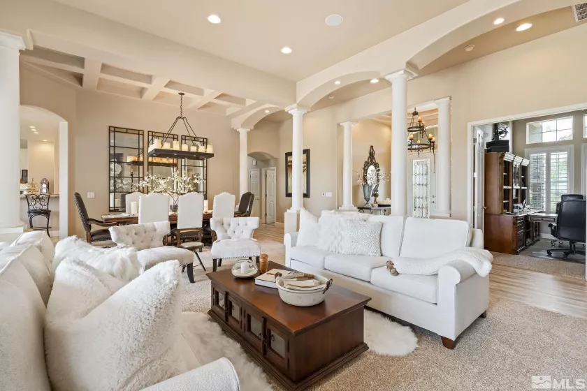 5330 Ventana, Reno, Nevada 89511, 5 Bedrooms Bedrooms, ,4 BathroomsBathrooms,Residential,Residential,Ventana,250050099
