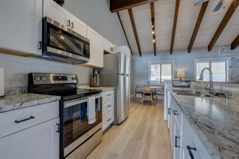 347 Cottonwood, Incline Village, Nevada 89451, ,Commercial Sale,Residential,Cottonwood,250050105