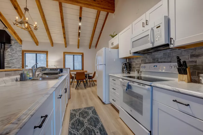 347 Cottonwood, Incline Village, Nevada 89451, ,Commercial Sale,Residential,Cottonwood,250050105