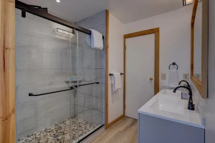 347 Cottonwood, Incline Village, Nevada 89451, ,Commercial Sale,Residential,Cottonwood,250050105