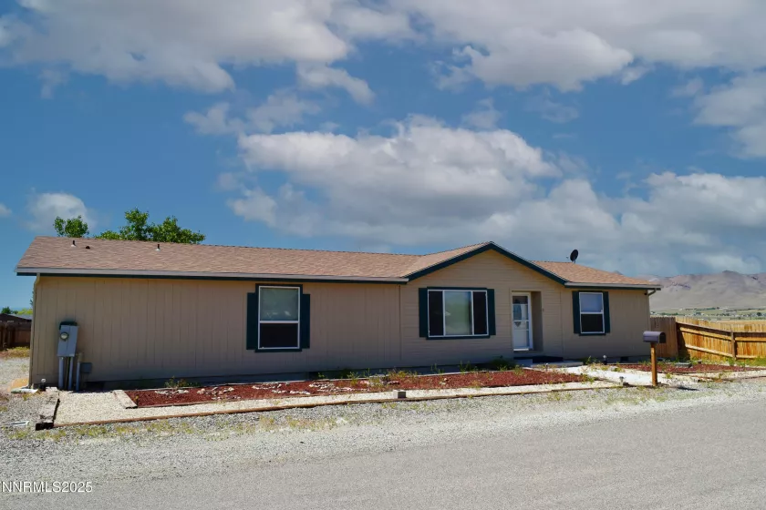 3 Smoke Tree, Yerington, Nevada 89447, 3 Bedrooms Bedrooms, ,2 BathroomsBathrooms,Residential,Residential,Smoke Tree,250050106