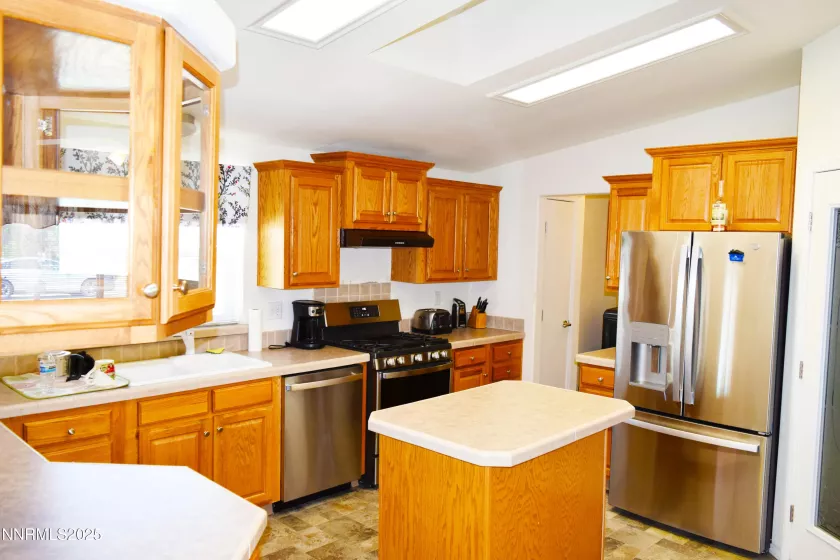 3 Smoke Tree, Yerington, Nevada 89447, 3 Bedrooms Bedrooms, ,2 BathroomsBathrooms,Residential,Residential,Smoke Tree,250050106