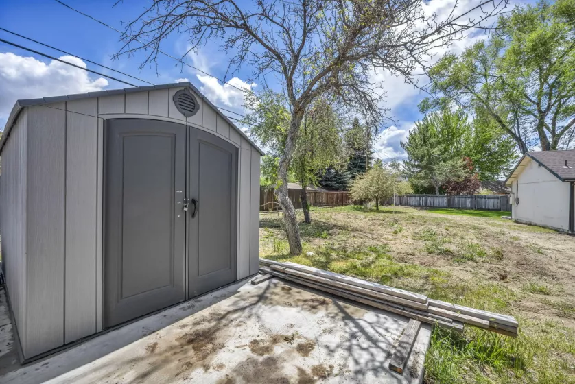 Storage shed