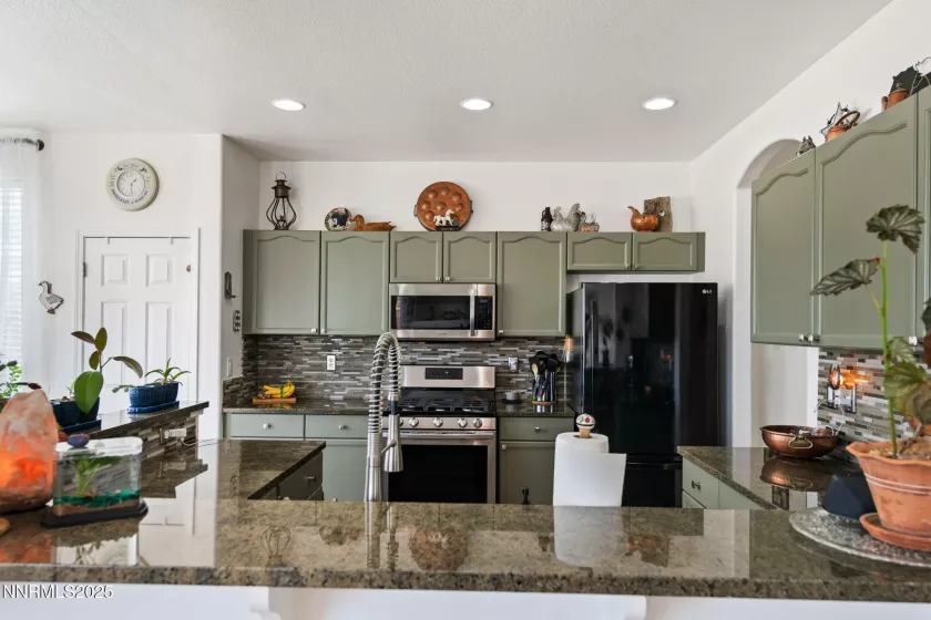 1501 Riverpark, Dayton, Nevada 89403, 3 Bedrooms Bedrooms, ,2 BathroomsBathrooms,Residential,Residential,Riverpark,250050107
