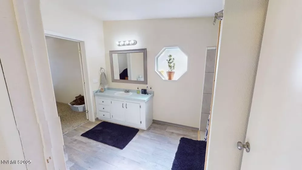 100 Mount Lewis, Battle Mountain, Nevada 89820, 3 Bedrooms Bedrooms, ,2 BathroomsBathrooms,Residential,Residential,Mount Lewis,250050110