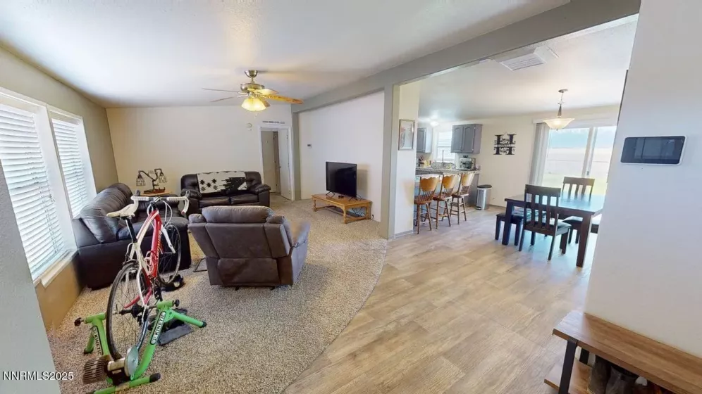 100 Mount Lewis, Battle Mountain, Nevada 89820, 3 Bedrooms Bedrooms, ,2 BathroomsBathrooms,Residential,Residential,Mount Lewis,250050110