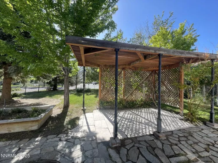 1303 Division, Carson City, Nevada 89703, 3 Bedrooms Bedrooms, ,2 BathroomsBathrooms,Residential,Residential,Division,250050112