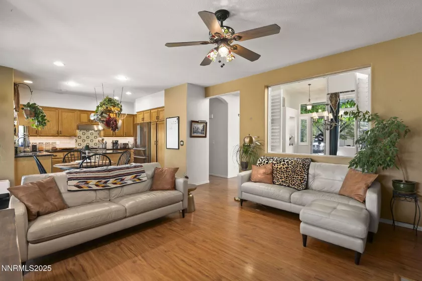 9629 Thunder Mountain, Reno, Nevada 89521, 4 Bedrooms Bedrooms, ,3 BathroomsBathrooms,Residential,Residential,Thunder Mountain,250050115