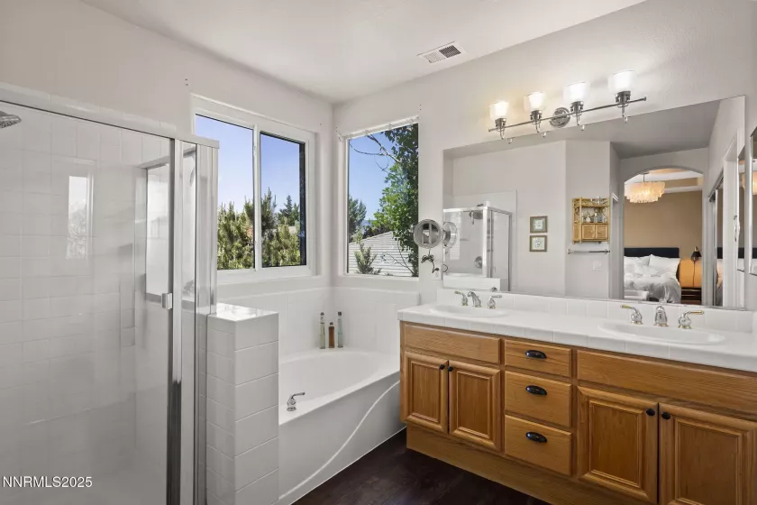 9629 Thunder Mountain, Reno, Nevada 89521, 4 Bedrooms Bedrooms, ,3 BathroomsBathrooms,Residential,Residential,Thunder Mountain,250050115