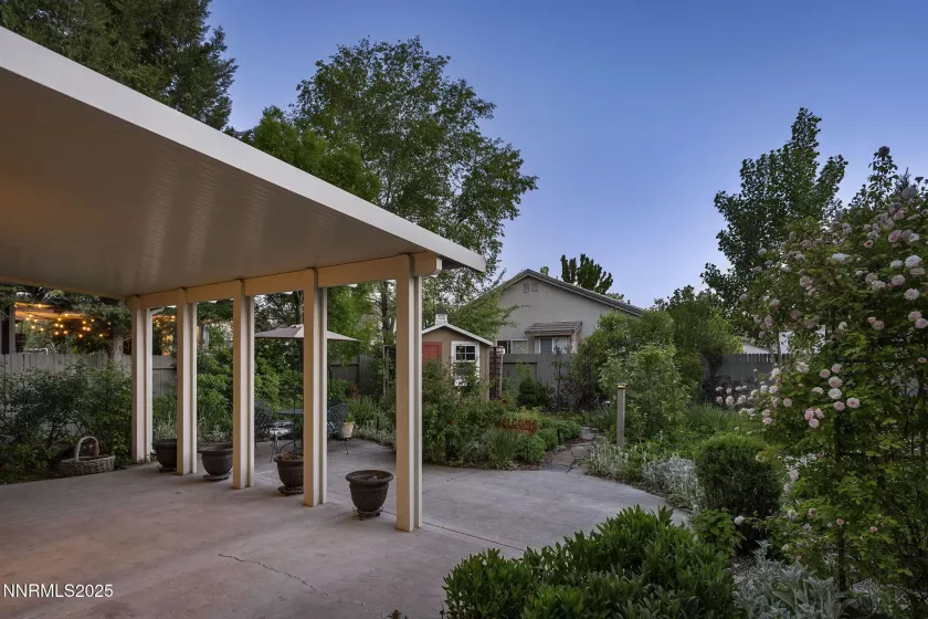 9629 Thunder Mountain, Reno, Nevada 89521, 4 Bedrooms Bedrooms, ,3 BathroomsBathrooms,Residential,Residential,Thunder Mountain,250050115