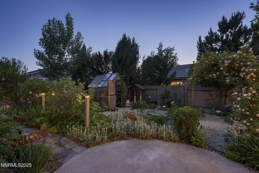 9629 Thunder Mountain, Reno, Nevada 89521, 4 Bedrooms Bedrooms, ,3 BathroomsBathrooms,Residential,Residential,Thunder Mountain,250050115