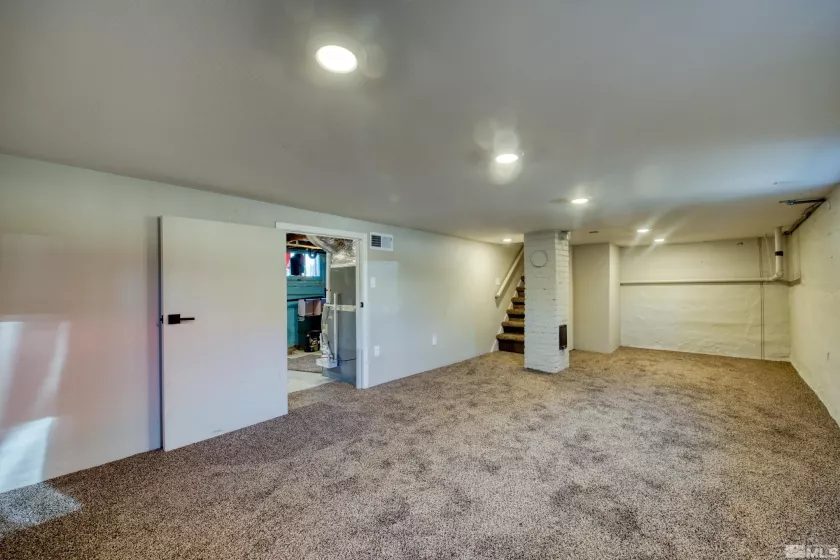 138 Mount Rose, Reno, Nevada 89509, 2 Bedrooms Bedrooms, ,2 BathroomsBathrooms,Residential,Residential,Mount Rose,250006124