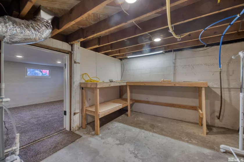 138 Mount Rose, Reno, Nevada 89509, 2 Bedrooms Bedrooms, ,2 BathroomsBathrooms,Residential,Residential,Mount Rose,250006124