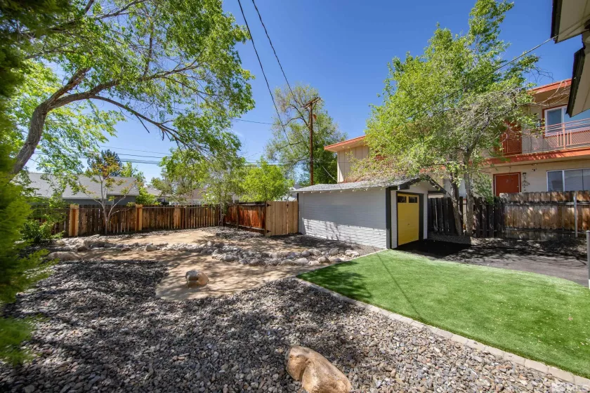 138 Mount Rose, Reno, Nevada 89509, 2 Bedrooms Bedrooms, ,2 BathroomsBathrooms,Residential,Residential,Mount Rose,250006124
