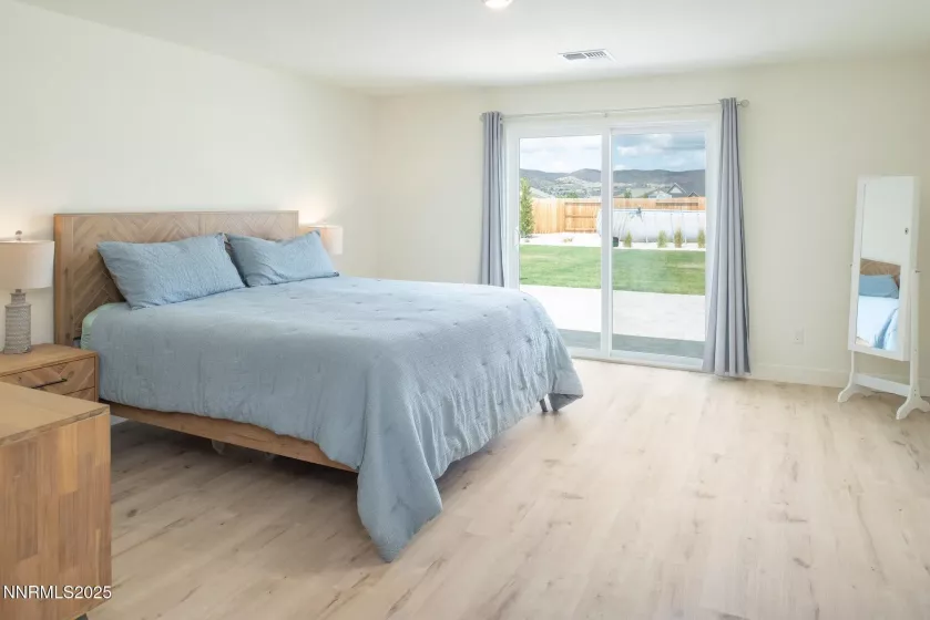 215 Great Vine, Sparks, Nevada 89441, 4 Bedrooms Bedrooms, ,3 BathroomsBathrooms,Residential,Residential,Great Vine,250050118