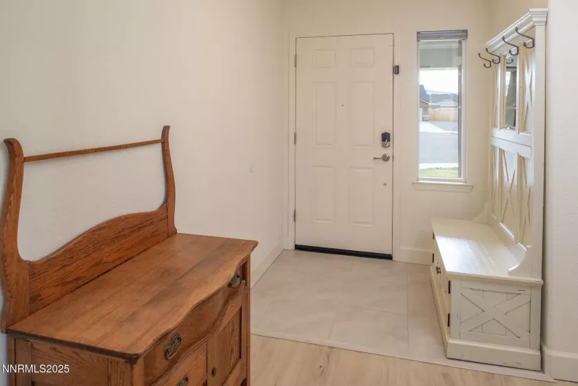 215 Great Vine, Sparks, Nevada 89441, 4 Bedrooms Bedrooms, ,3 BathroomsBathrooms,Residential,Residential,Great Vine,250050118