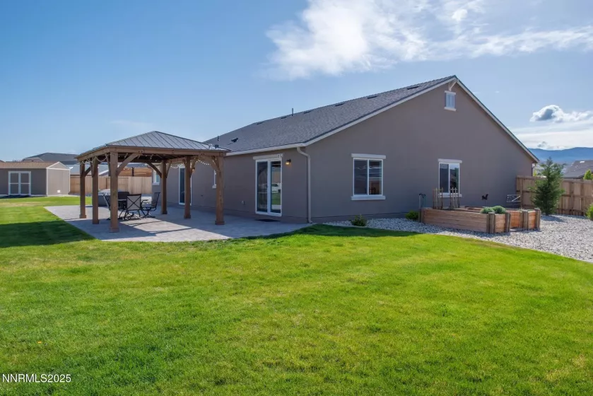 215 Great Vine, Sparks, Nevada 89441, 4 Bedrooms Bedrooms, ,3 BathroomsBathrooms,Residential,Residential,Great Vine,250050118