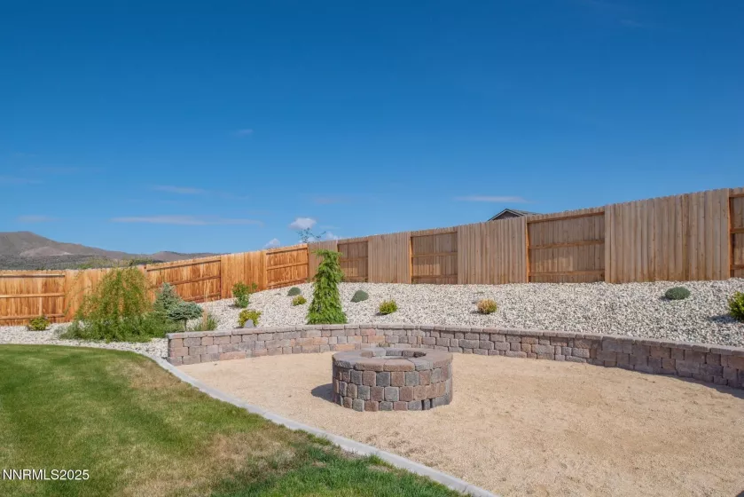 215 Great Vine, Sparks, Nevada 89441, 4 Bedrooms Bedrooms, ,3 BathroomsBathrooms,Residential,Residential,Great Vine,250050118
