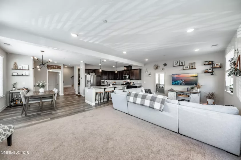 1845 Sea Horse, Reno, Nevada 89521, 3 Bedrooms Bedrooms, ,3 BathroomsBathrooms,Residential,Residential,Sea Horse,250050121