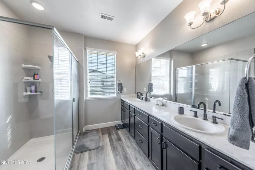 1845 Sea Horse, Reno, Nevada 89521, 3 Bedrooms Bedrooms, ,3 BathroomsBathrooms,Residential,Residential,Sea Horse,250050121