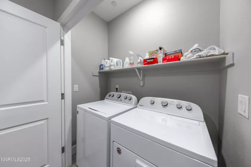 1845 Sea Horse, Reno, Nevada 89521, 3 Bedrooms Bedrooms, ,3 BathroomsBathrooms,Residential,Residential,Sea Horse,250050121