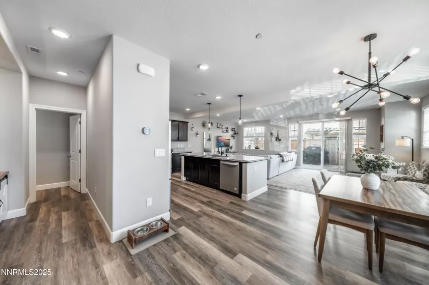 1845 Sea Horse, Reno, Nevada 89521, 3 Bedrooms Bedrooms, ,3 BathroomsBathrooms,Residential,Residential,Sea Horse,250050121