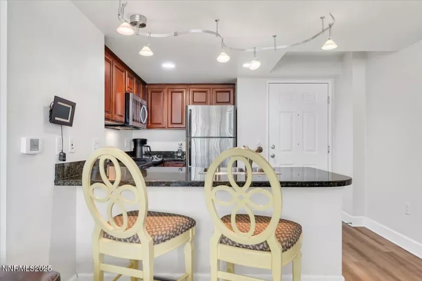 450 Arlington, Reno, Nevada 89503, 1 Bedroom Bedrooms, ,1 BathroomBathrooms,Residential,Residential,Arlington,250050124