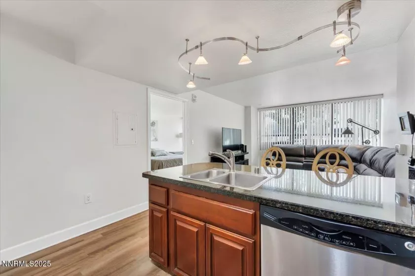 450 Arlington, Reno, Nevada 89503, 1 Bedroom Bedrooms, ,1 BathroomBathrooms,Residential,Residential,Arlington,250050124