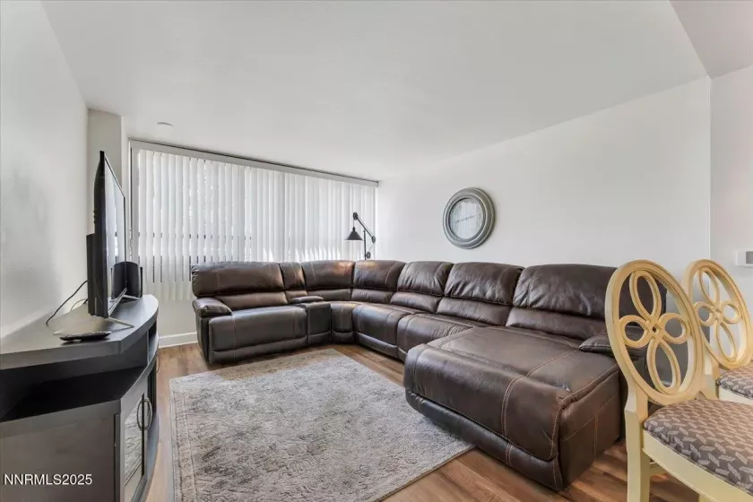 450 Arlington, Reno, Nevada 89503, 1 Bedroom Bedrooms, ,1 BathroomBathrooms,Residential,Residential,Arlington,250050124