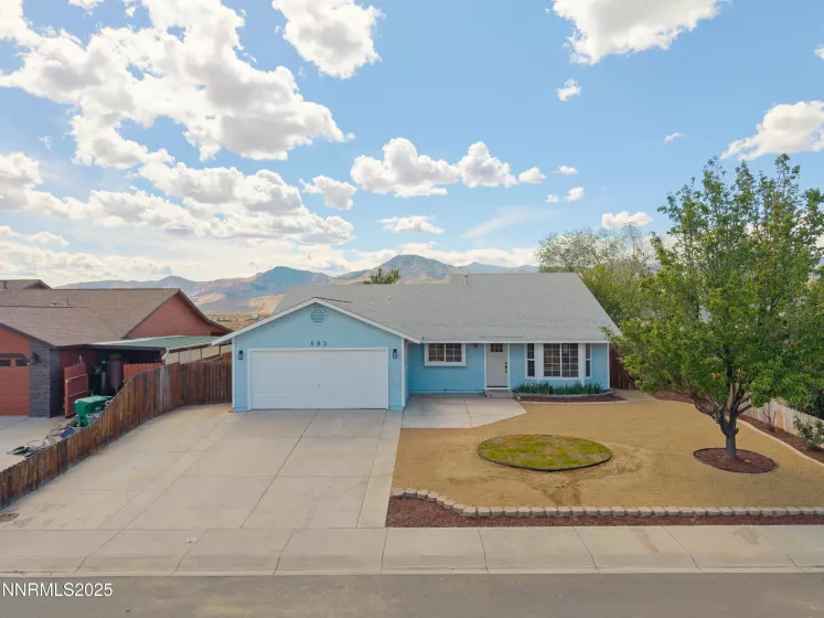 583 Yellow Jacket, Dayton, Nevada 89403, 3 Bedrooms Bedrooms, ,2 BathroomsBathrooms,Residential,Residential,Yellow Jacket,250050139