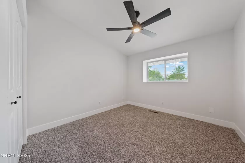 583 Yellow Jacket, Dayton, Nevada 89403, 3 Bedrooms Bedrooms, ,2 BathroomsBathrooms,Residential,Residential,Yellow Jacket,250050139