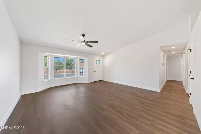 583 Yellow Jacket, Dayton, Nevada 89403, 3 Bedrooms Bedrooms, ,2 BathroomsBathrooms,Residential,Residential,Yellow Jacket,250050139