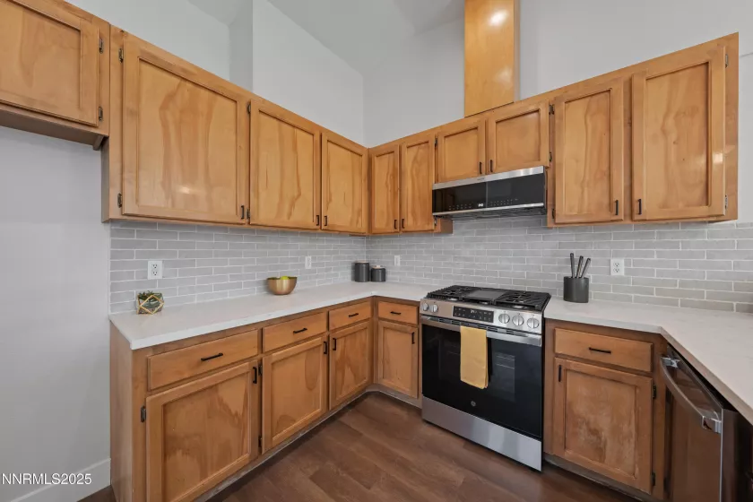 583 Yellow Jacket, Dayton, Nevada 89403, 3 Bedrooms Bedrooms, ,2 BathroomsBathrooms,Residential,Residential,Yellow Jacket,250050139
